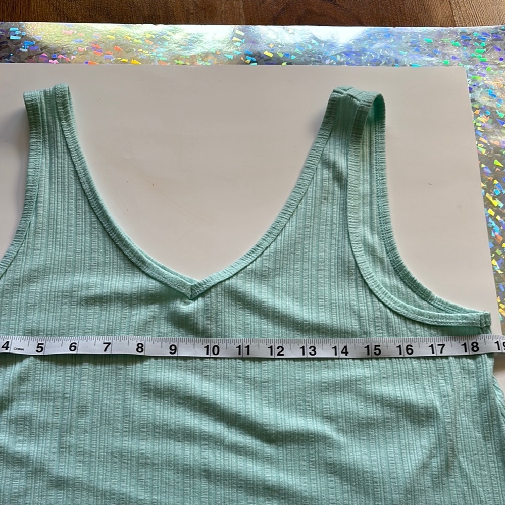 SO Green Ribbed Tank Top - Picture 5 of 7